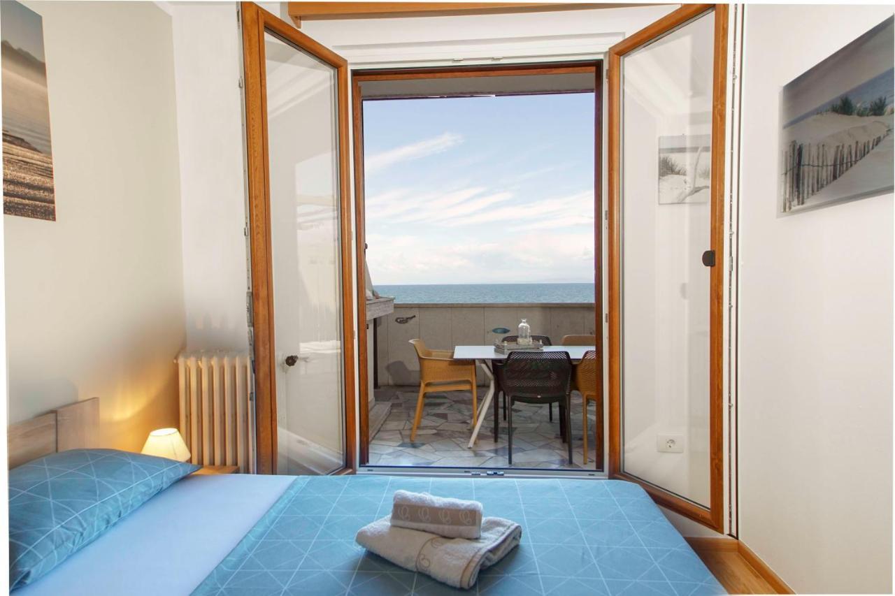 Apartmaji Pri Bosi Nogi Izola Exteriör bild